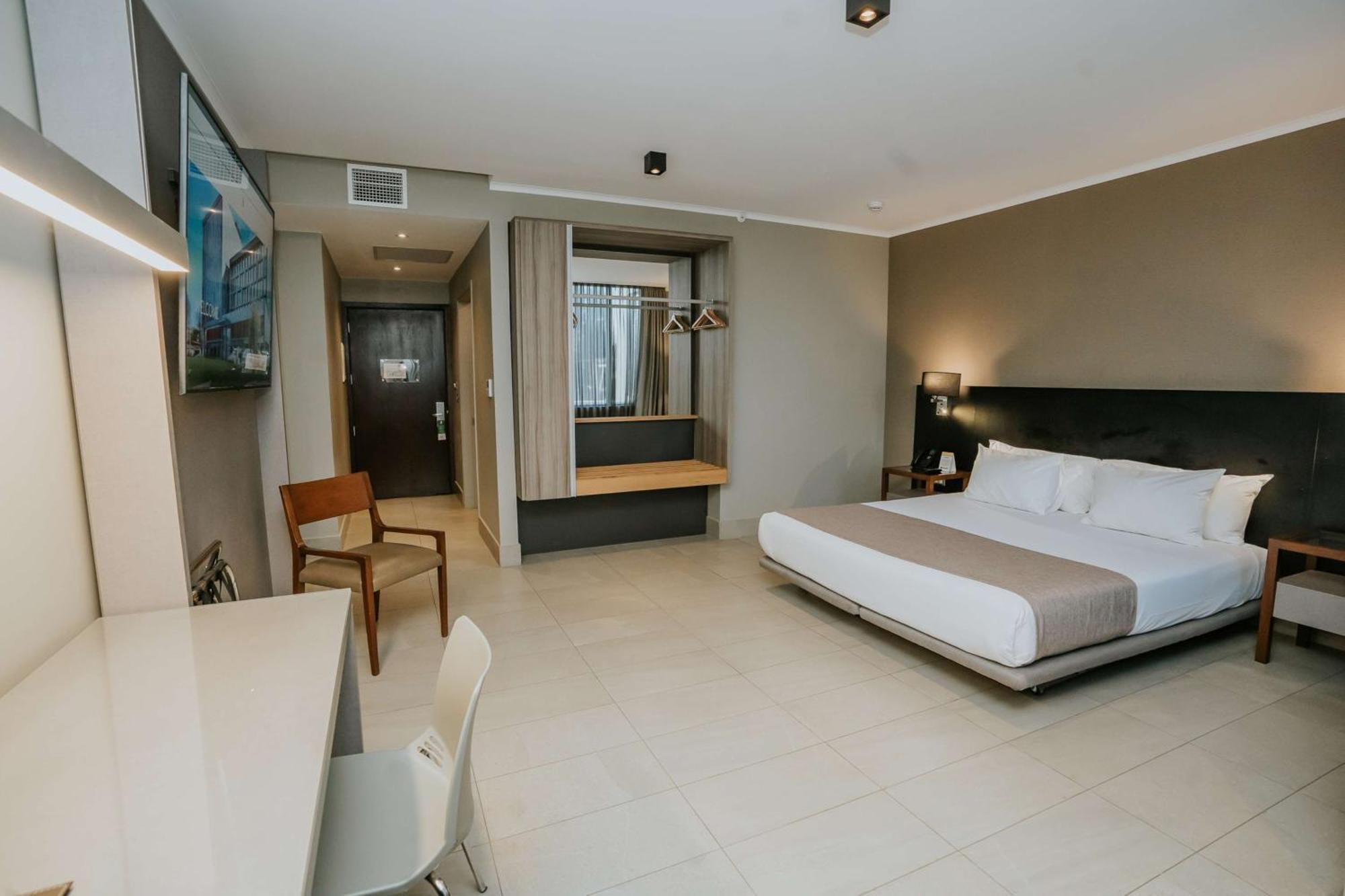 Best Western Ferrat Temuco Luaran gambar