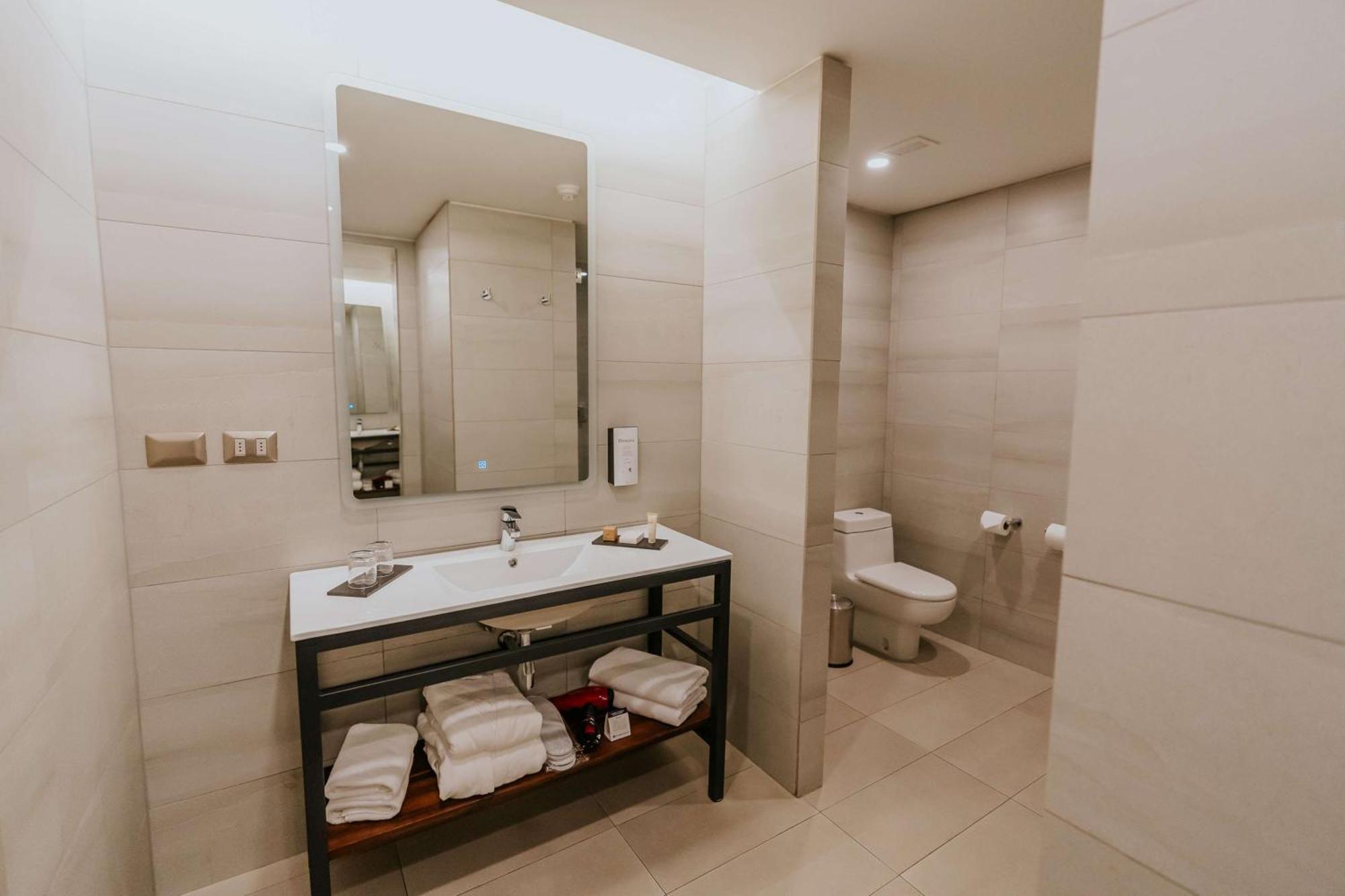 Best Western Ferrat Temuco Luaran gambar