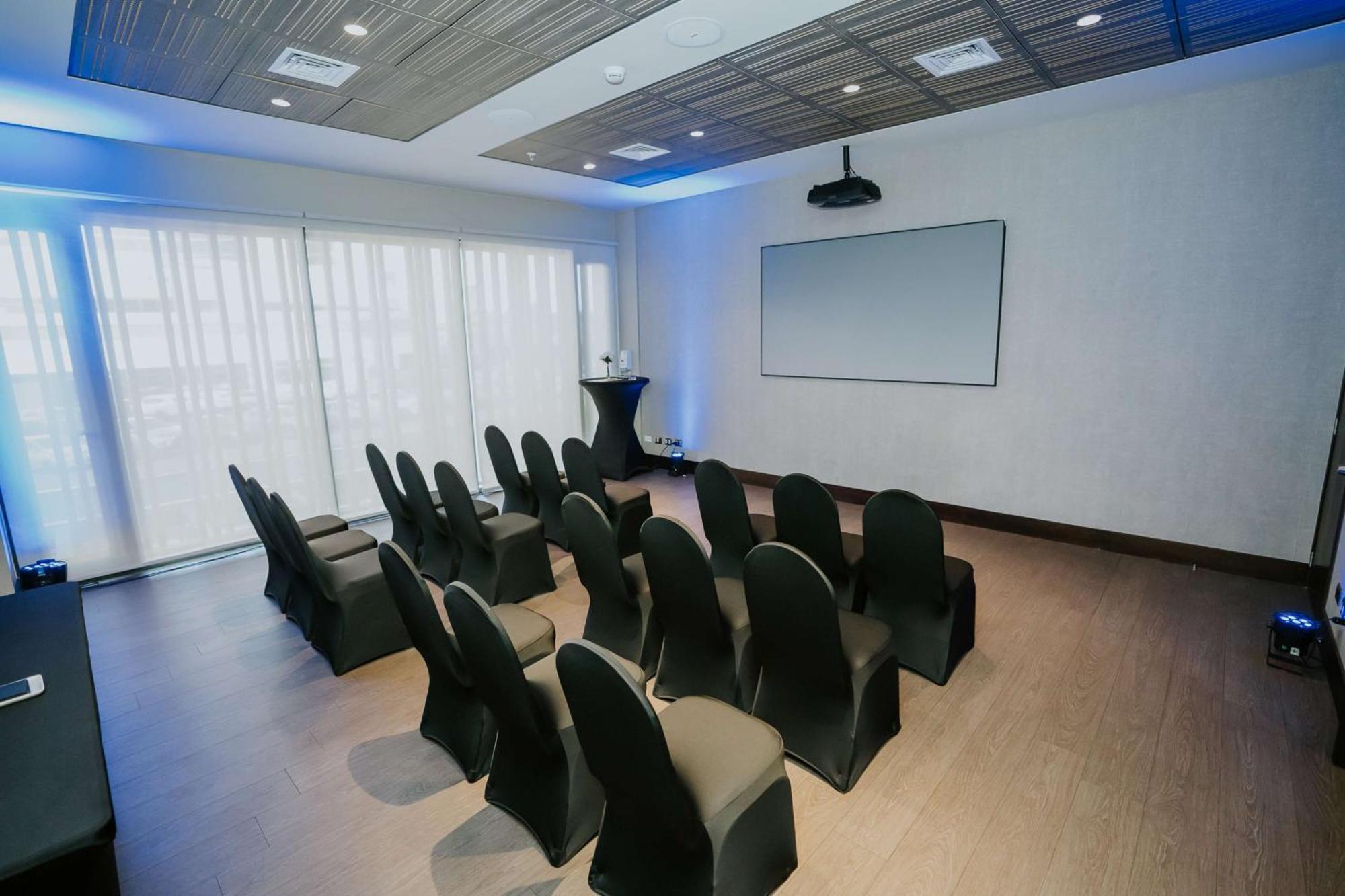 Best Western Ferrat Temuco Luaran gambar